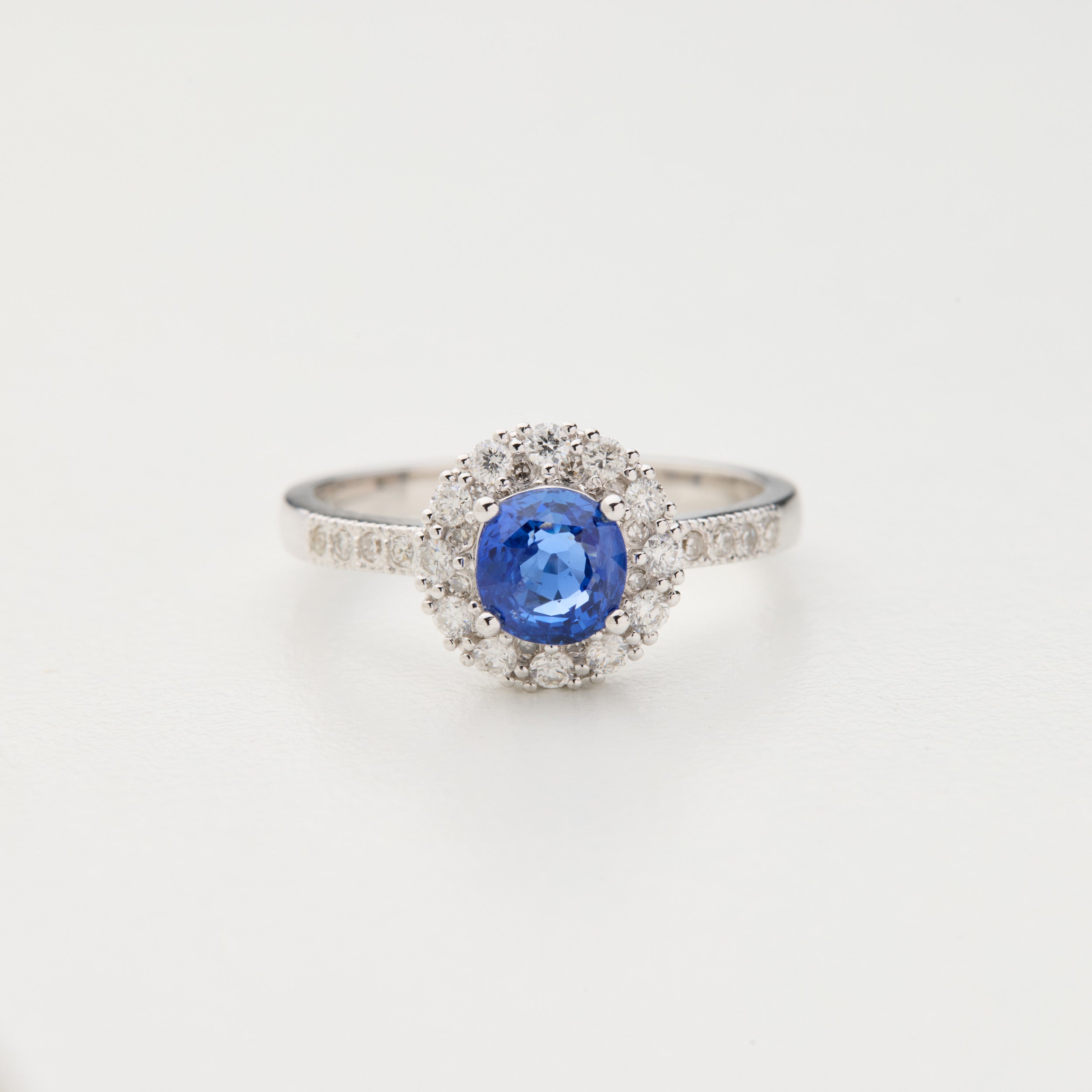 Unheated Cornflower Blue Sapphire & Diamond Ring